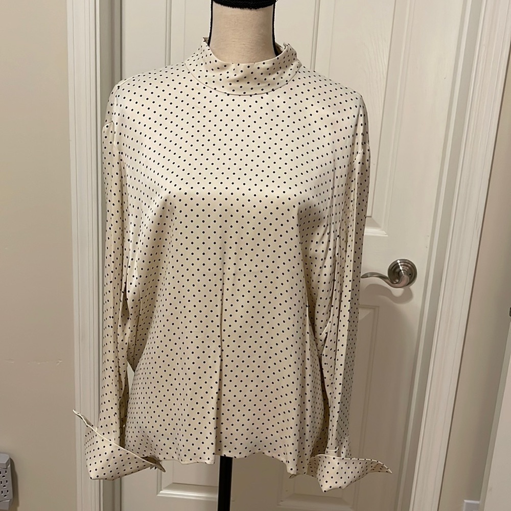 Top Shop Boutique Elegant Blouse